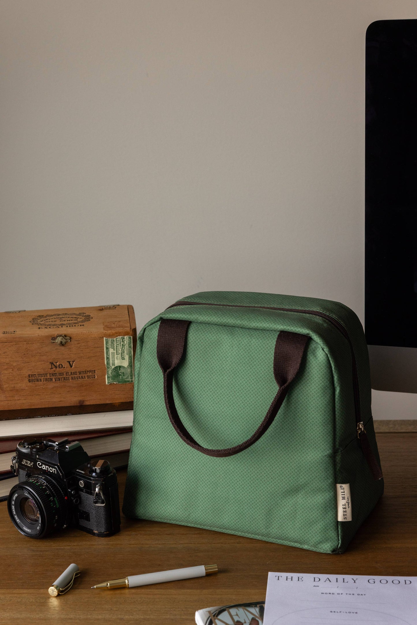 Lunch Tote, Green Diamond