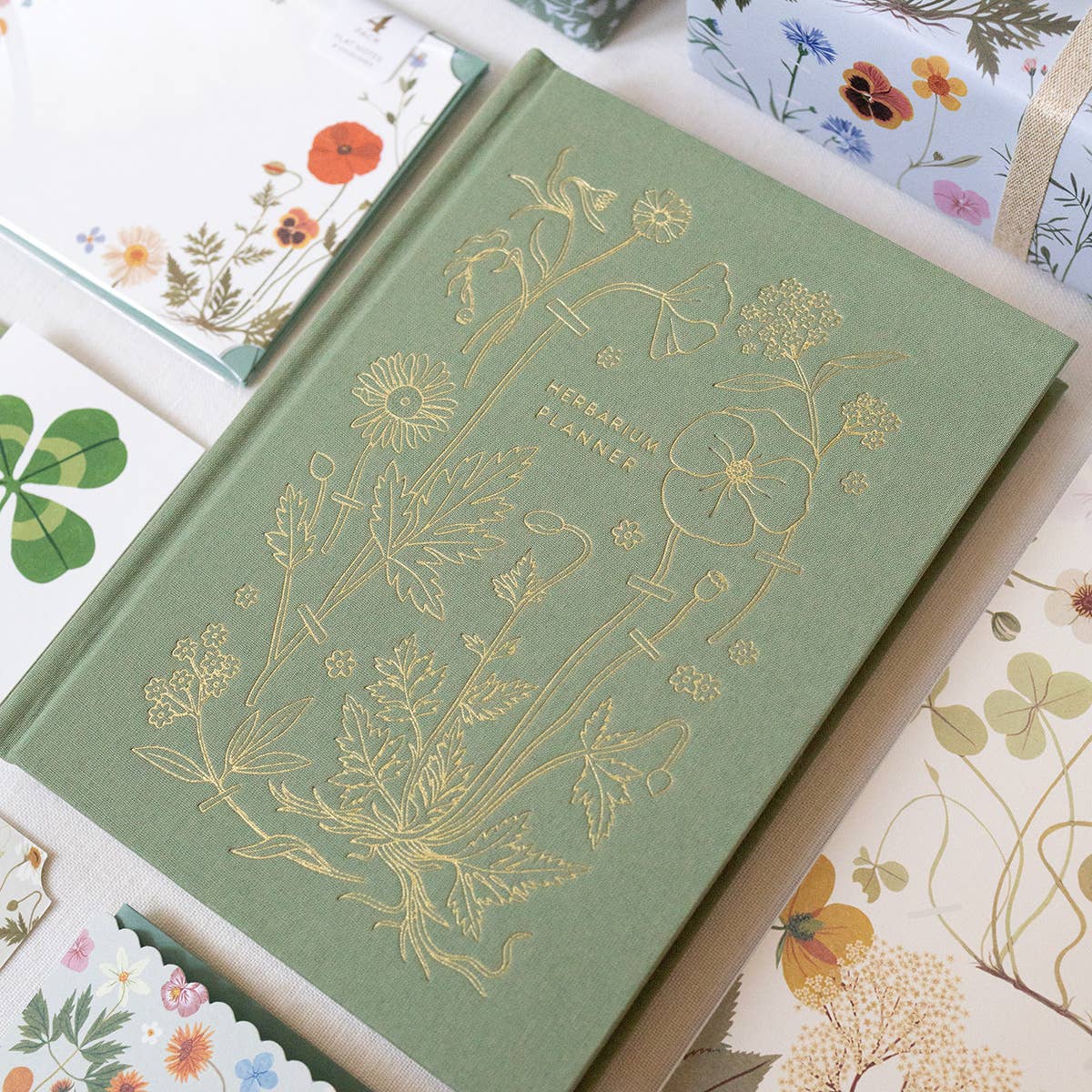 HERBARIUM | LINEN-BOUND UNDATED PLANNER