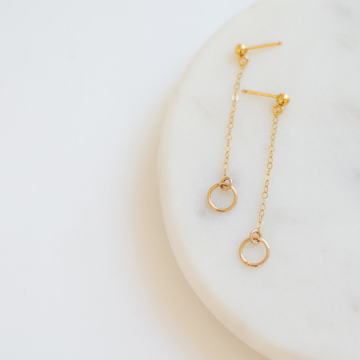 14k Gold Circle Dangle Earrings